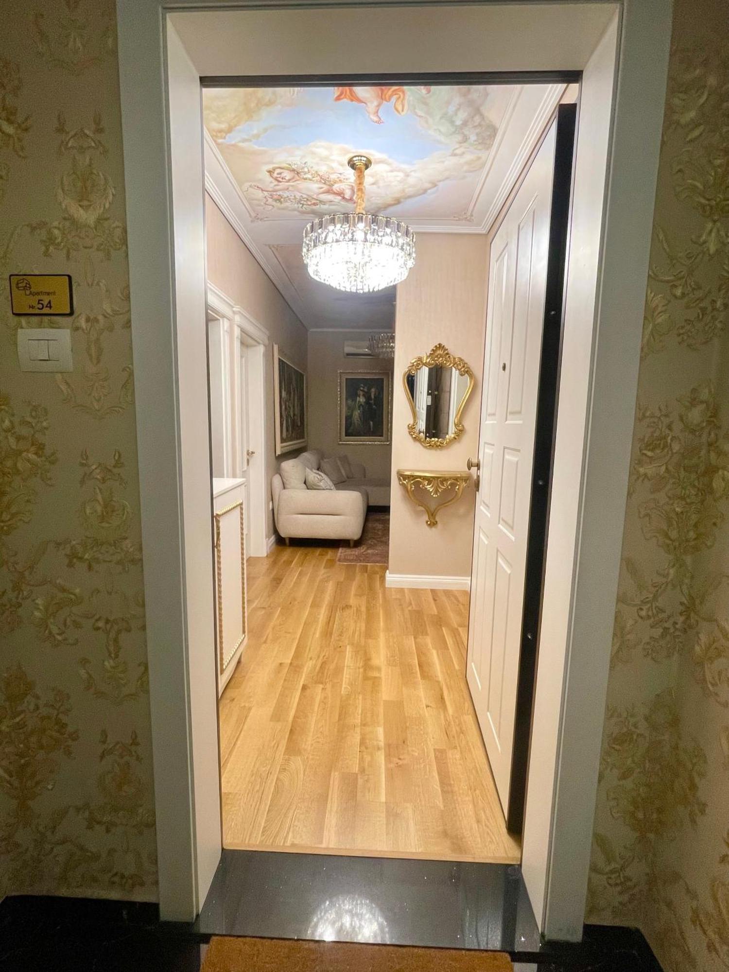 Deoni Apartment Luxury Тирана Екстер'єр фото