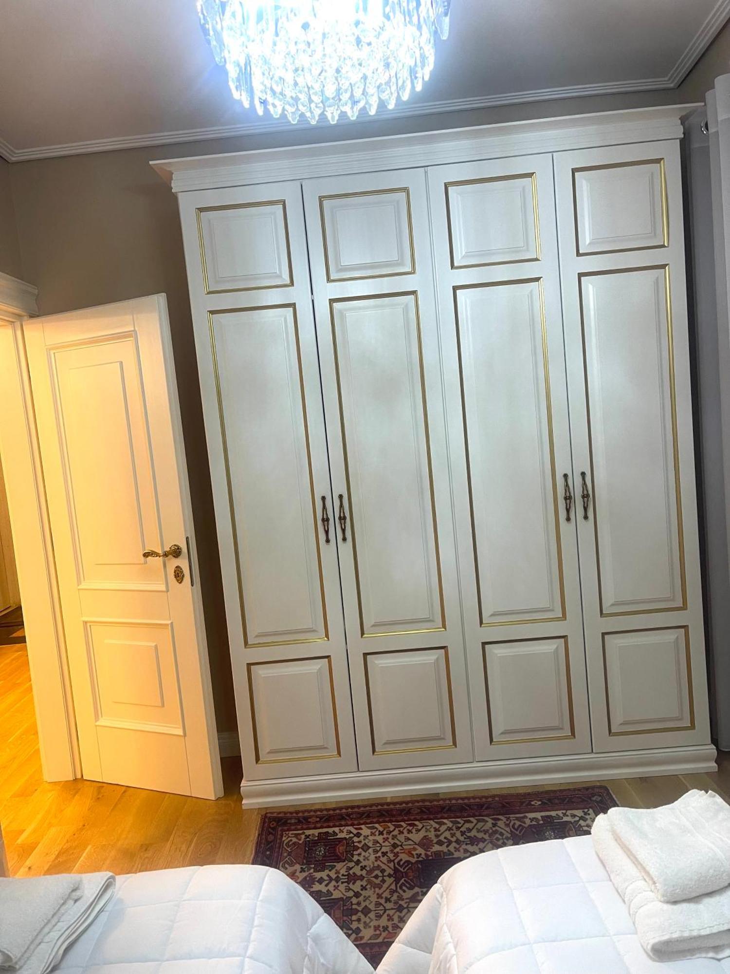 Deoni Apartment Luxury Тирана Екстер'єр фото