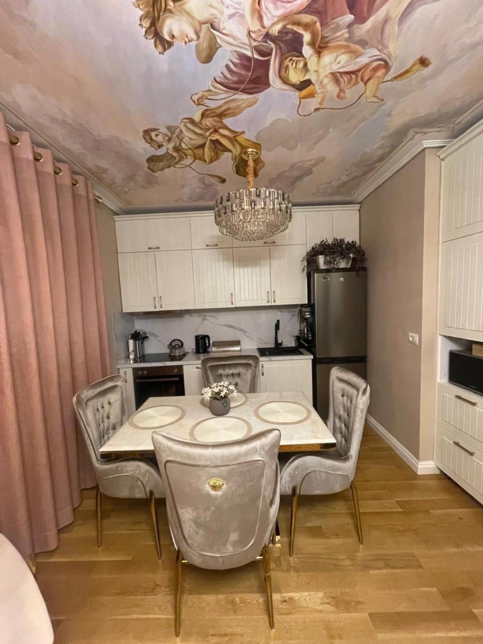 Deoni Apartment Luxury Тирана Екстер'єр фото